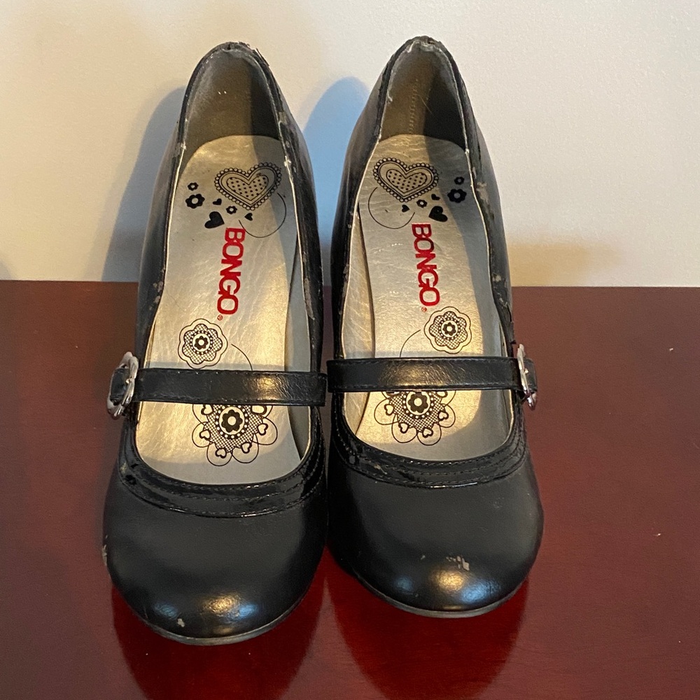 BONGO Women's Black Heels with Strap